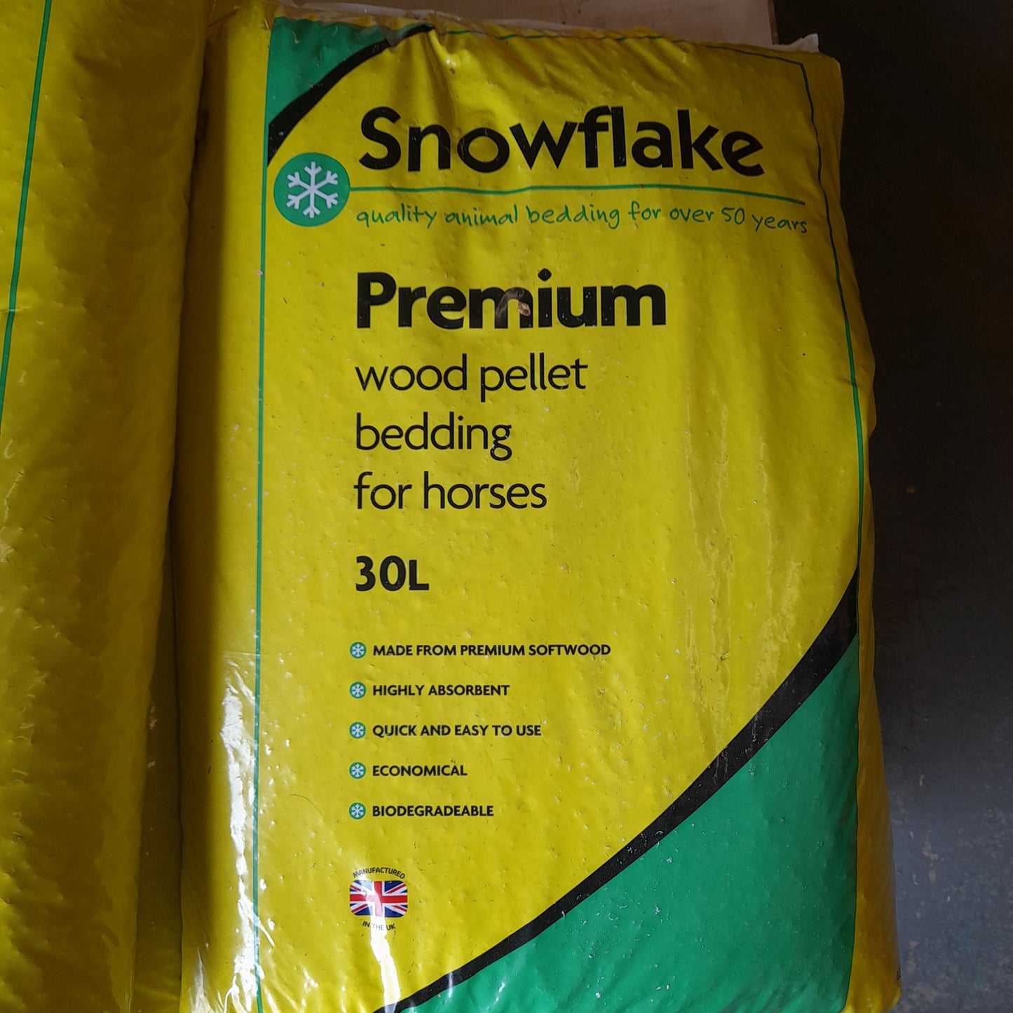Snowflake wood pellets