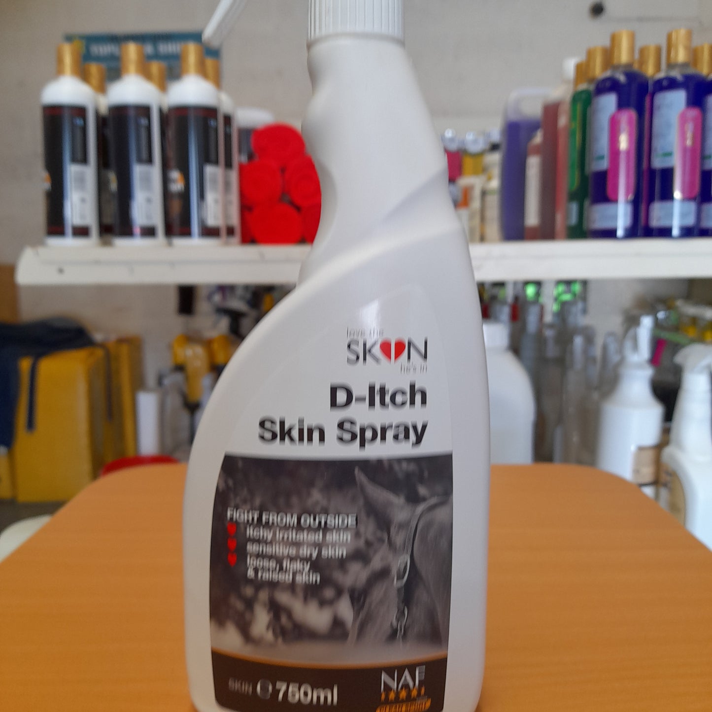 NAF D-Itch Skin Spray 750ml