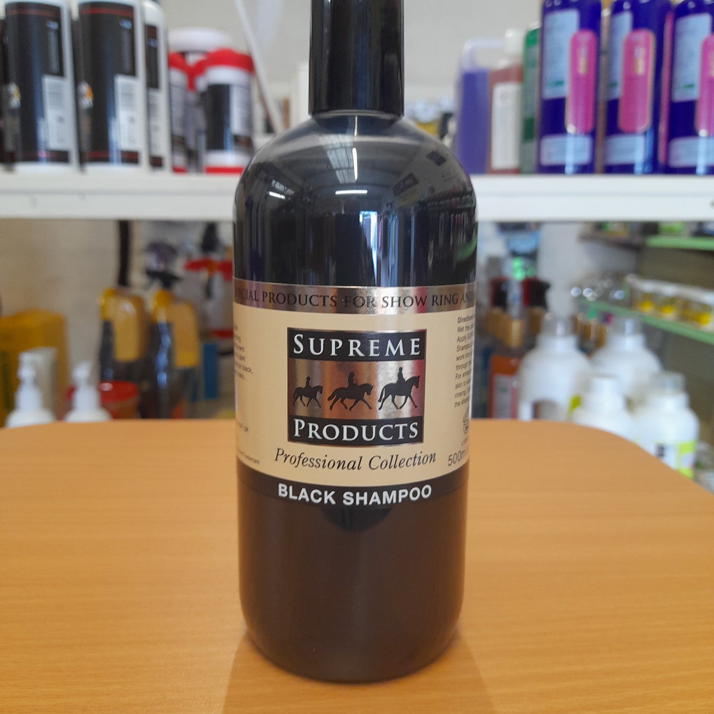 SUPREME PRODUCTS Black Shampoo 500ml