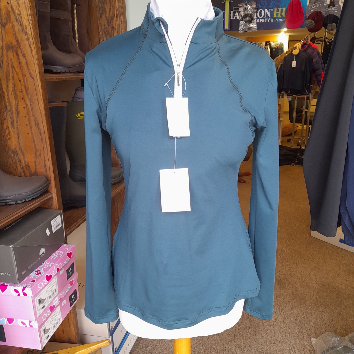 Cameo Core Teal half zip top