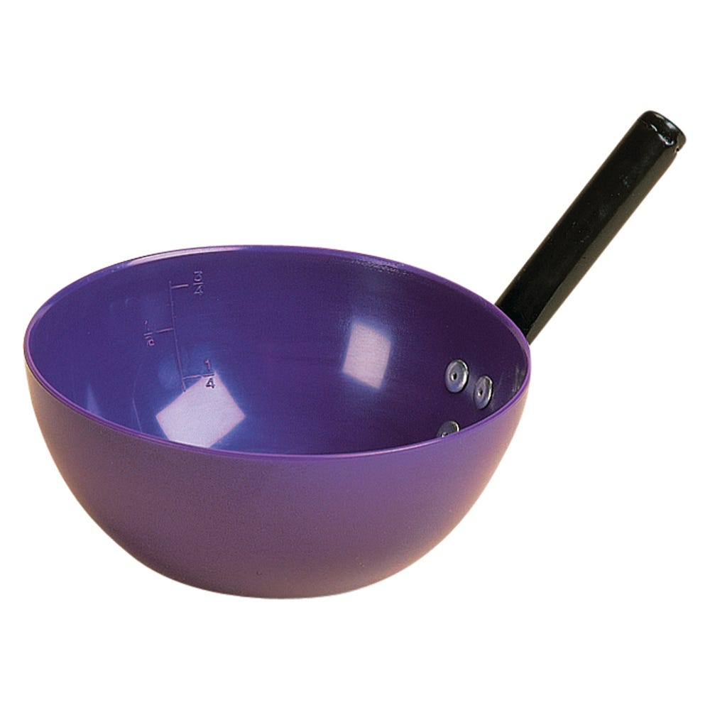STUBBS Feed Scoop - Plastic (S80)